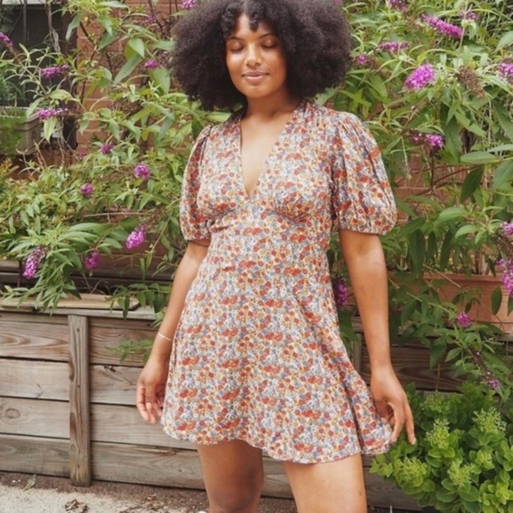 Doen Emilia dress in wildflower meadow nwt size medium